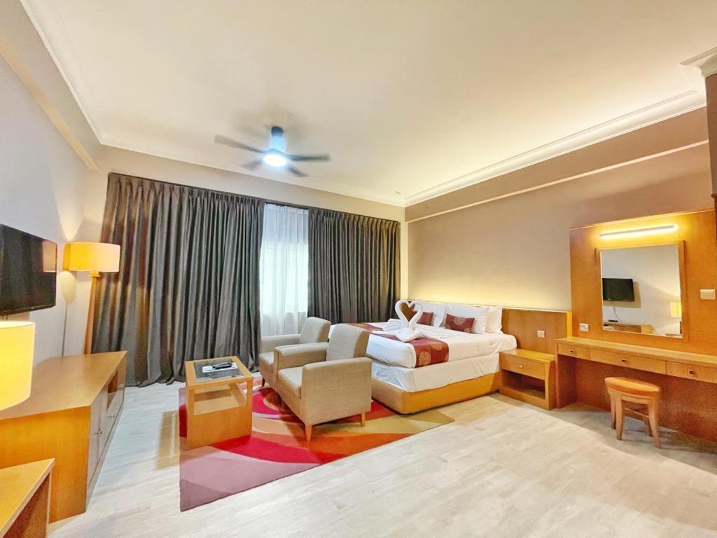 The Avenue M Hotel Johor Bahru Exterior photo
