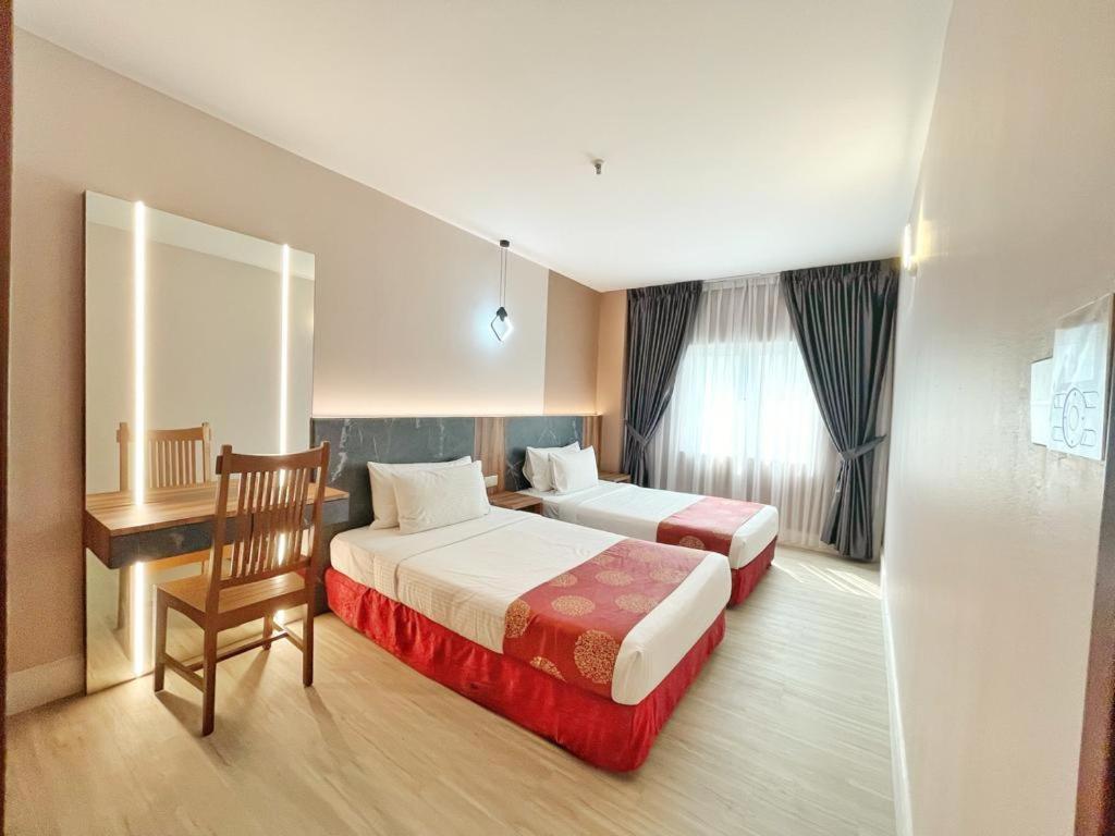 The Avenue M Hotel Johor Bahru Exterior photo